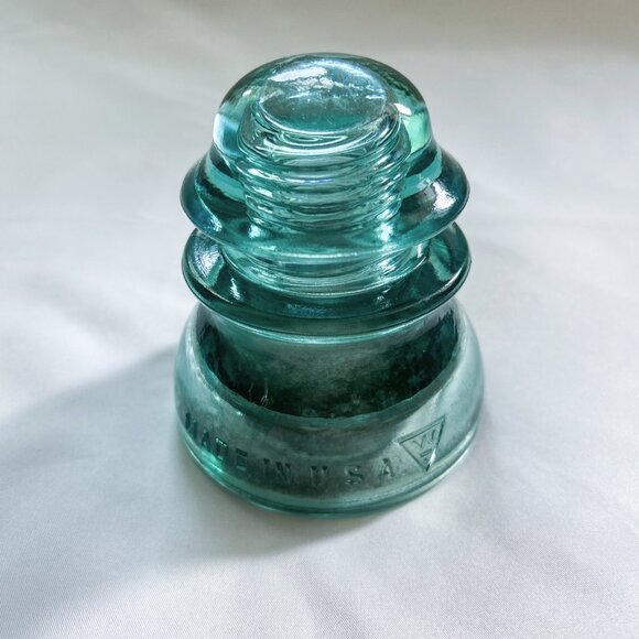 Whitall Tantum Co. No. 1 Vintage Aqua Blue Glass Insulator - Picture 7 of 7